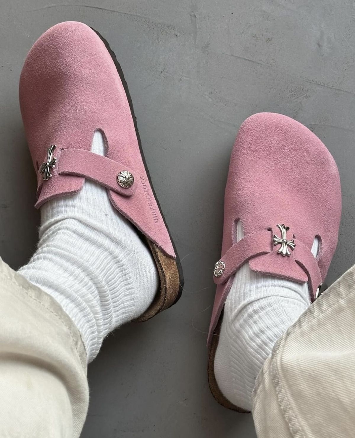 PINK CHROMIES